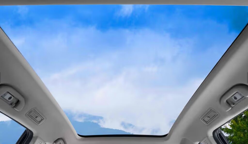 byd emax sunroof